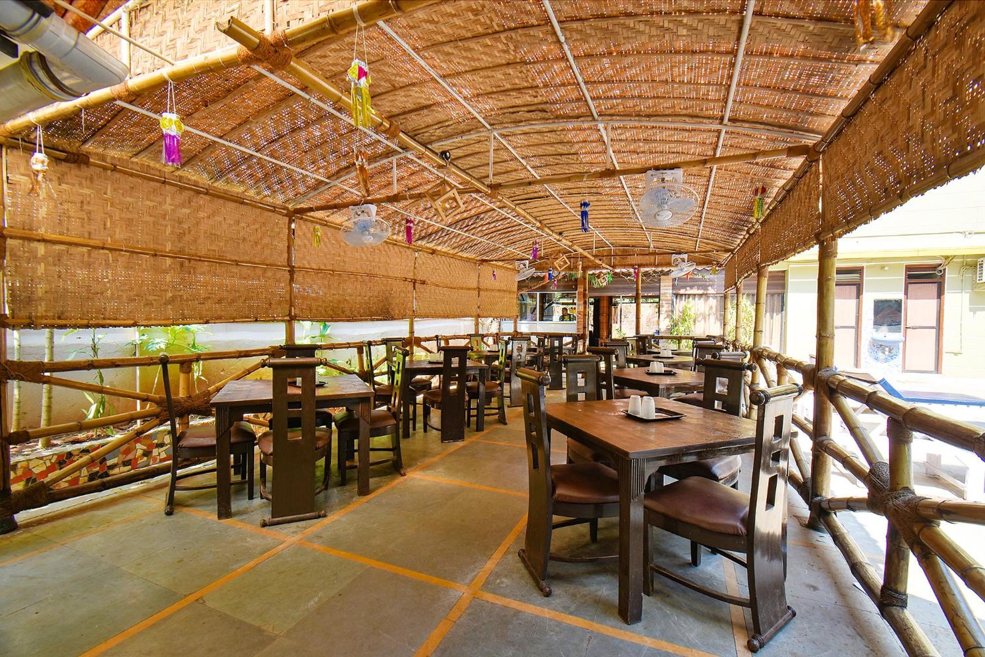 Fabhotel Kris Resort - Nr Calangute Beach Eksteriør bilde