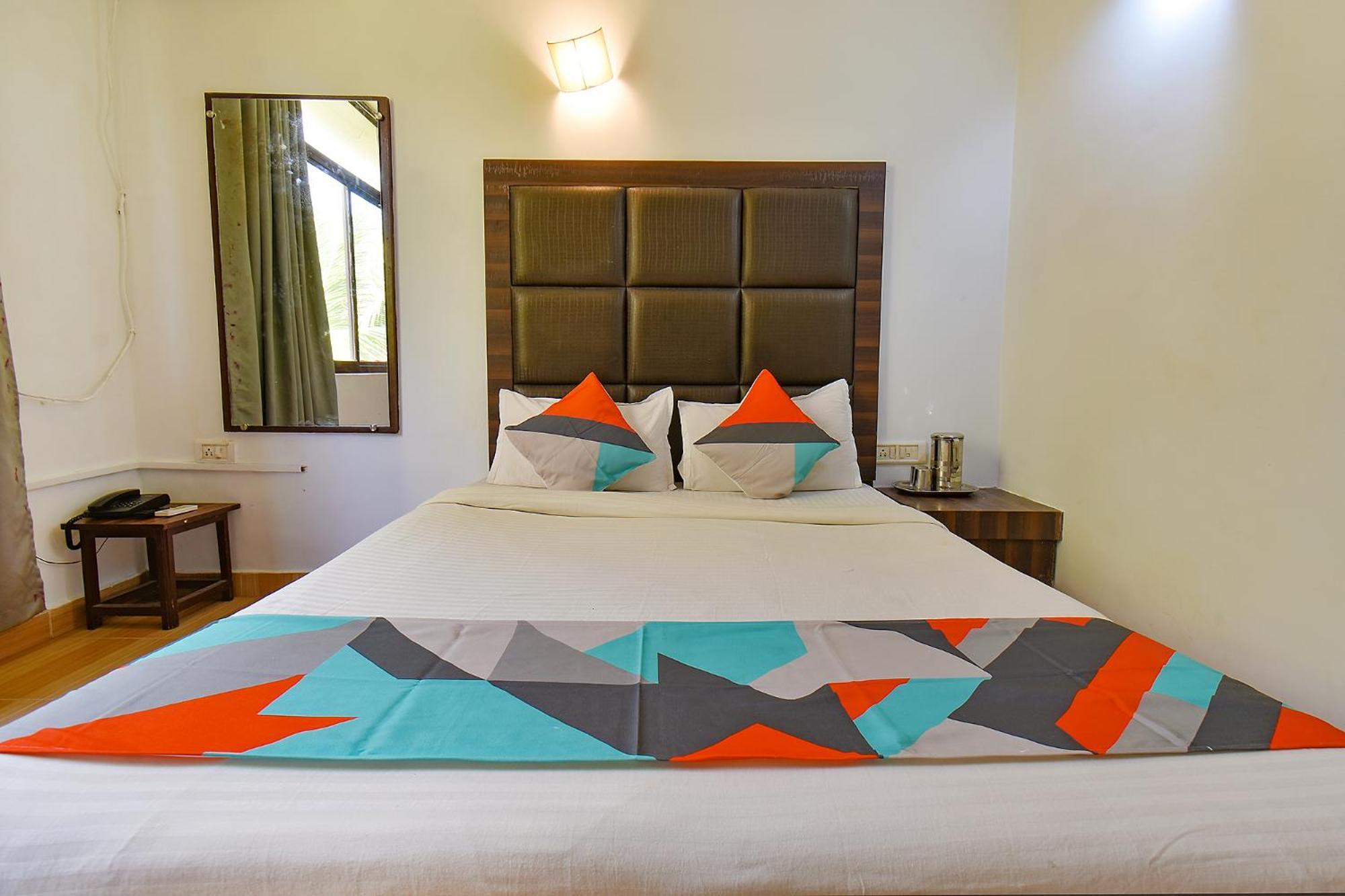 Fabhotel Kris Resort - Nr Calangute Beach Eksteriør bilde